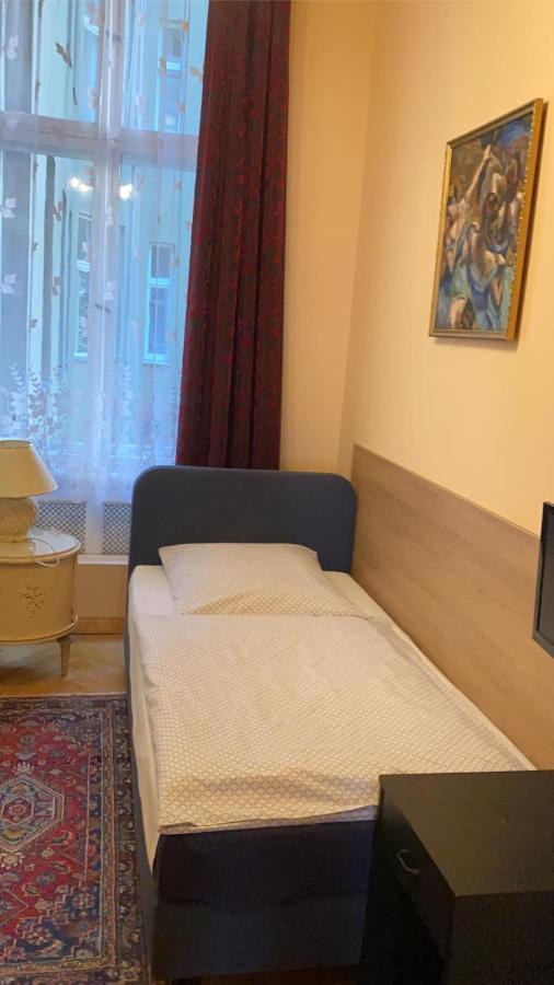 Hotel Gunia Берлин Экстерьер фото
