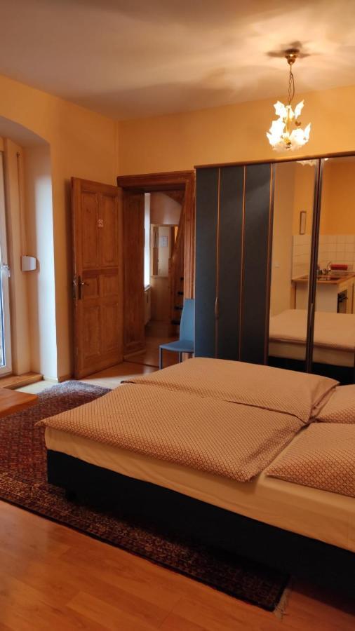 Hotel Gunia Берлин Экстерьер фото