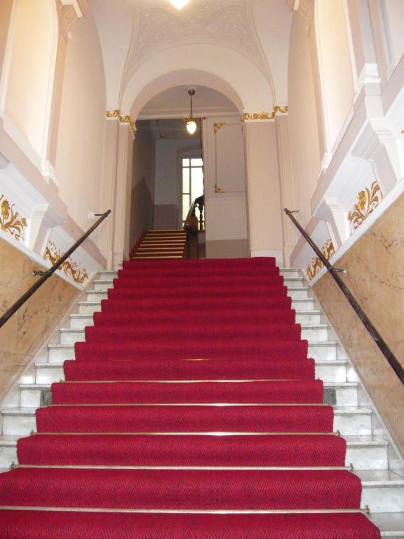 Hotel Gunia Берлин Экстерьер фото